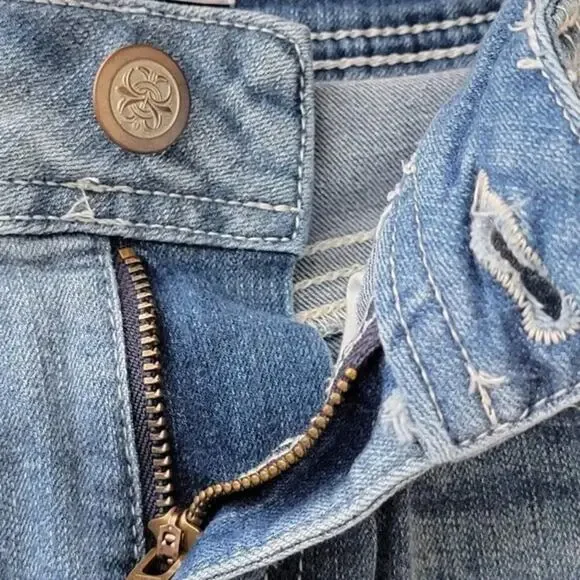 No Boundaries Denim Shorts Blue Mid Rise Women Size 5 Cotton Blend Stretch Jean - Picture 8 of 8